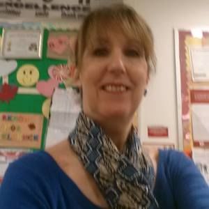 Meet your Posher, Debbie